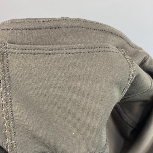 QUINCE Olive Green Ultra-Soft High-Rise Pocket Legging NWT Size Small - Picture 9 of 13
